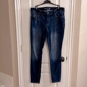 Old Navy Rockstar skinny jeans 14L